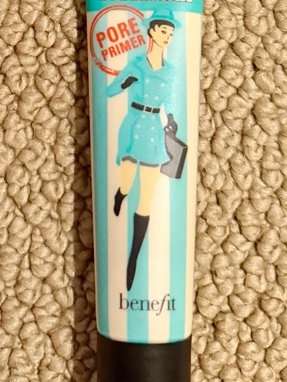 Benefit PORE PRIMER Tube in Teal, White, Black